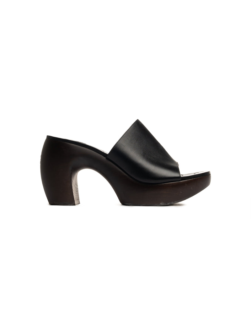 Givenchy G Clog leather mule thumbnail