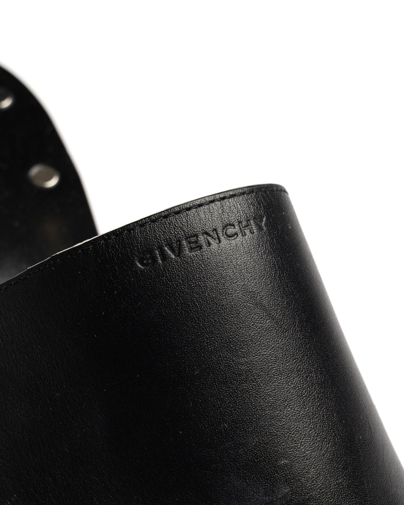 Givenchy G Clog leather mule thumbnail