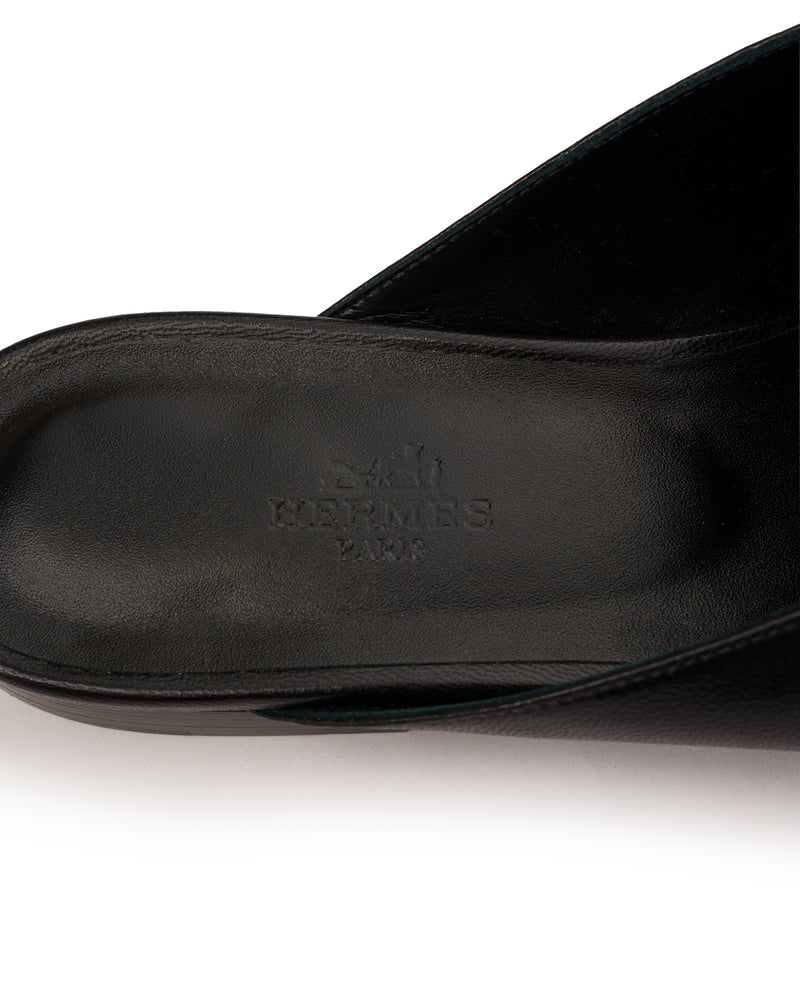 Hermès oz studded mule thumbnail