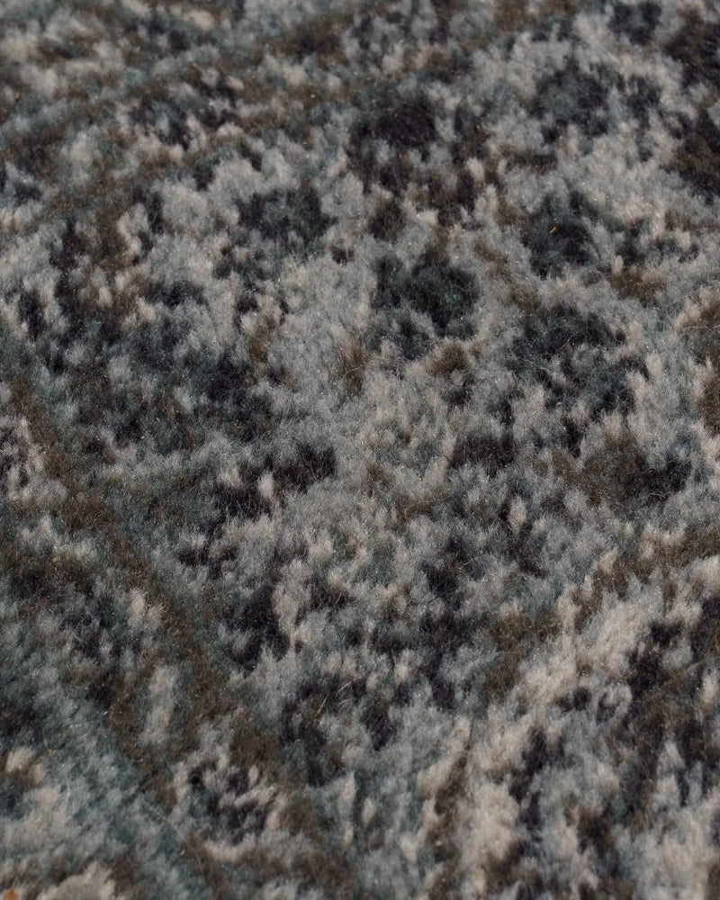 Virgil Abloh’s MARKERAD "KEEP OFF" Persian rug thumbnail