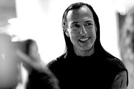 Rick Owens 2026: Życie, kariera i wpływ ikony mody heathen.store