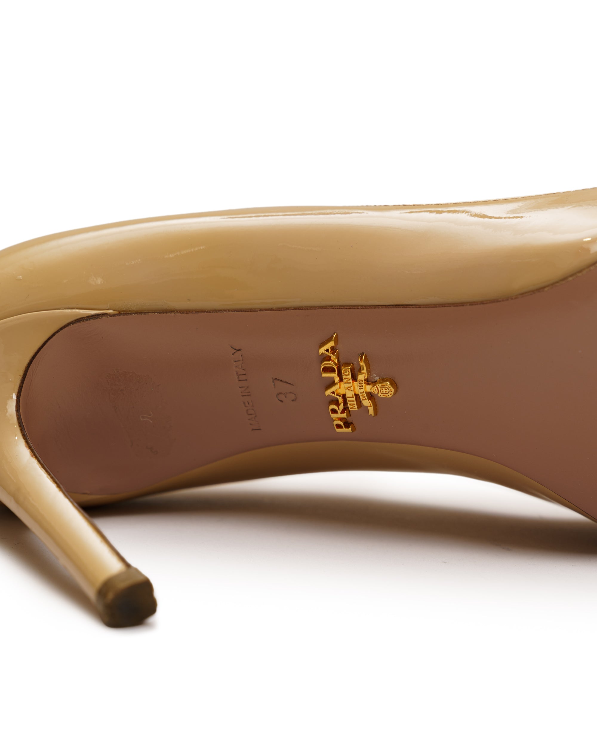 Prada Bow Pumps Nude Patent