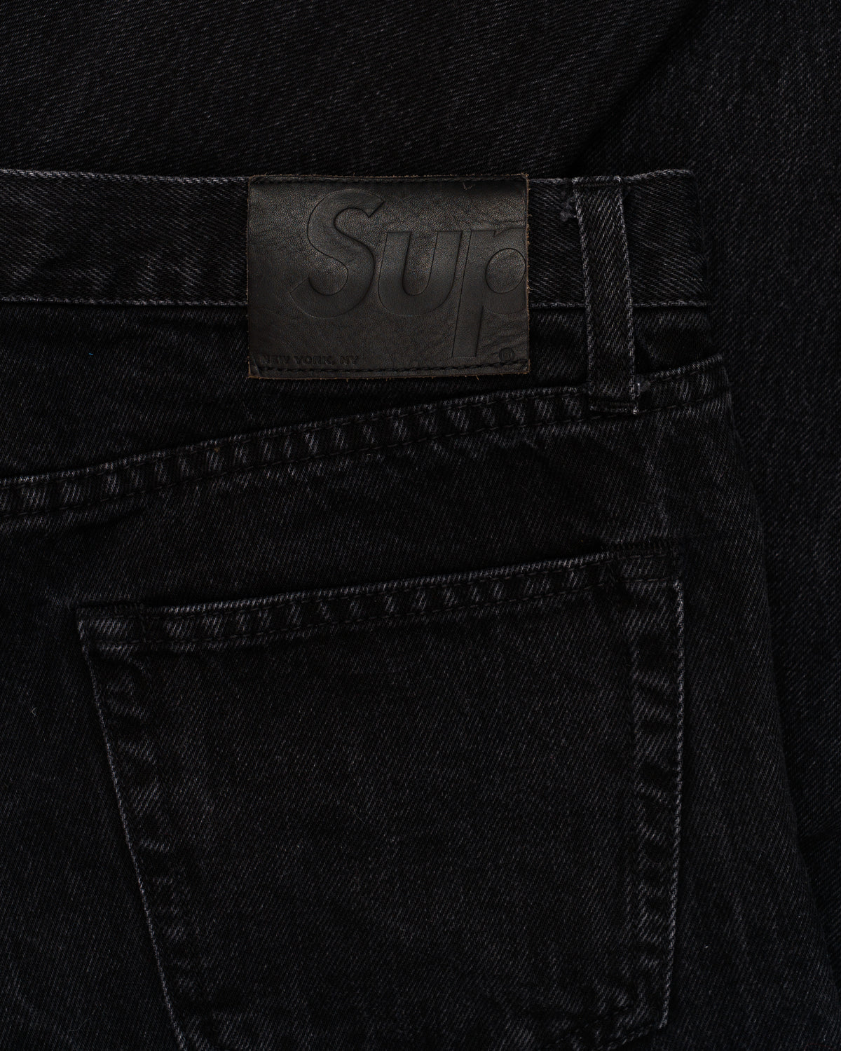 Supreme Slim Jeans Washed Black