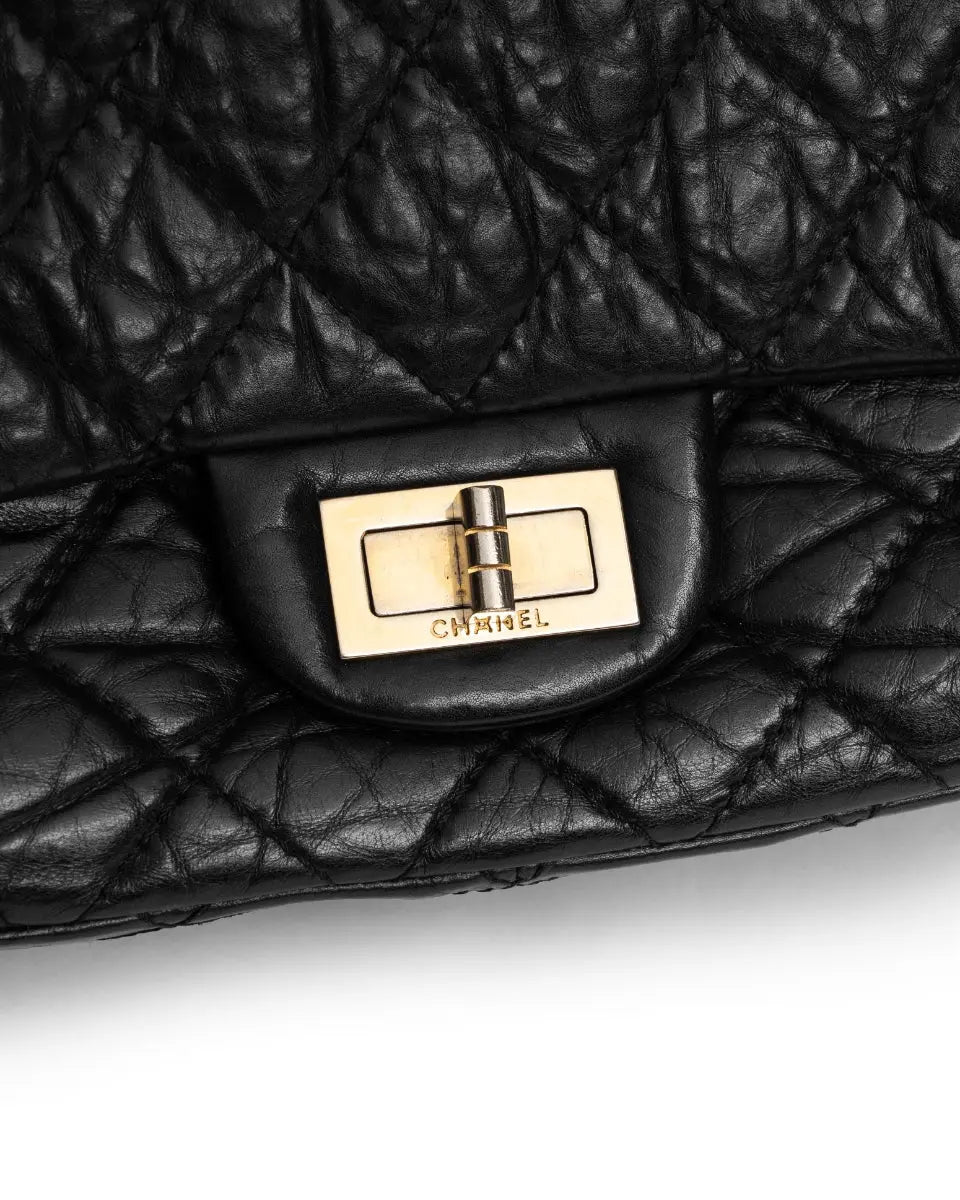 Chanel 2.55 Classic Flap leather shoulder bag