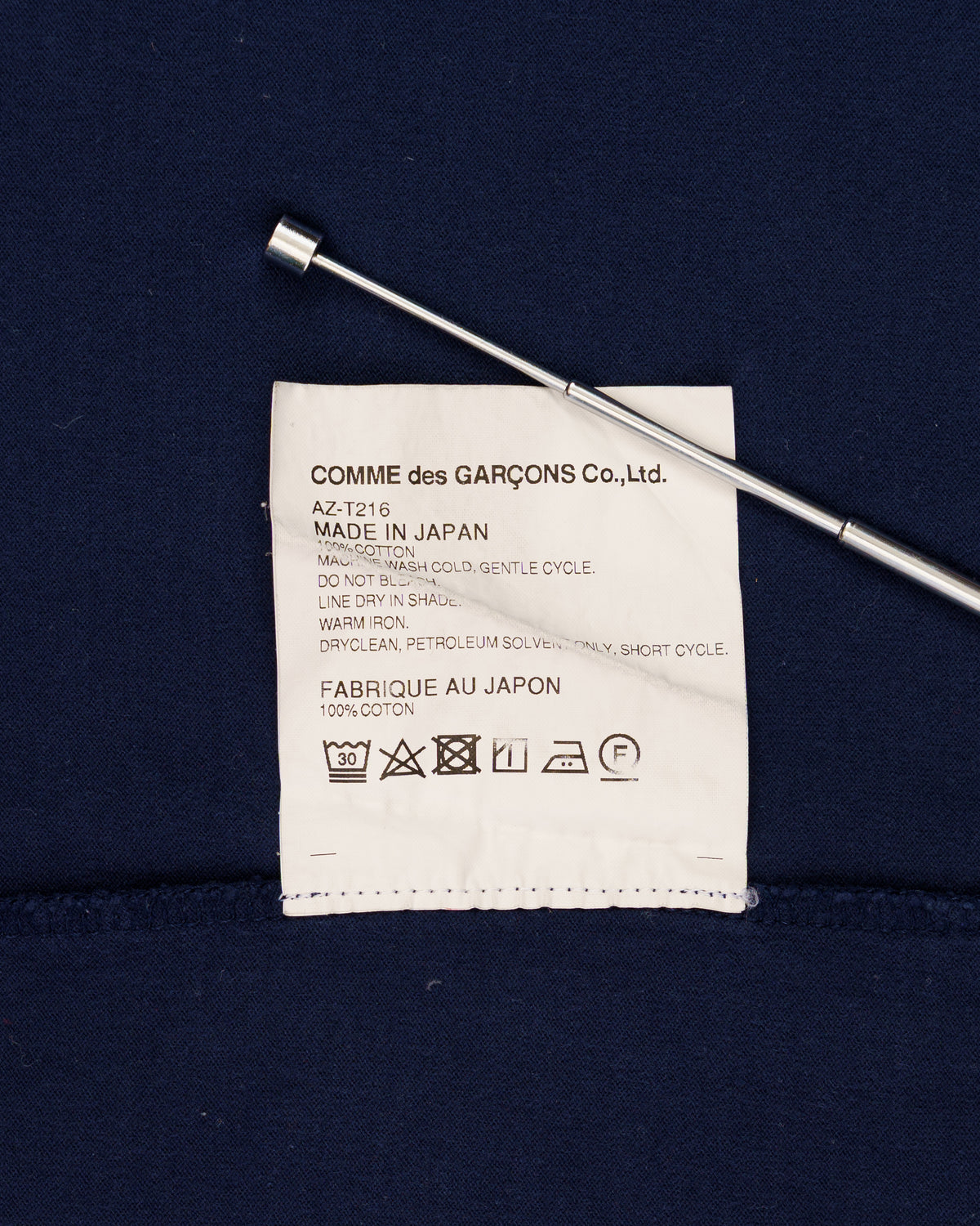 COMME des GARÇONS PLAY gold logo patch t-shirt
