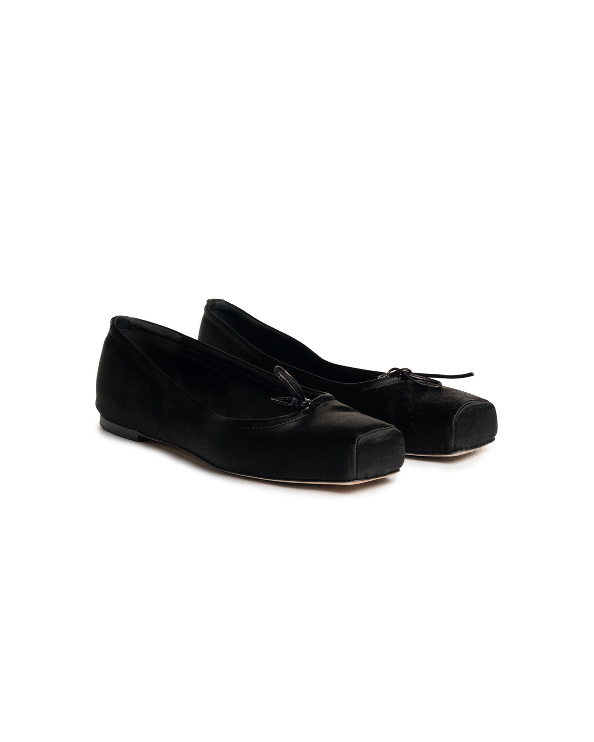 Aeyde Gabriella satin black flats