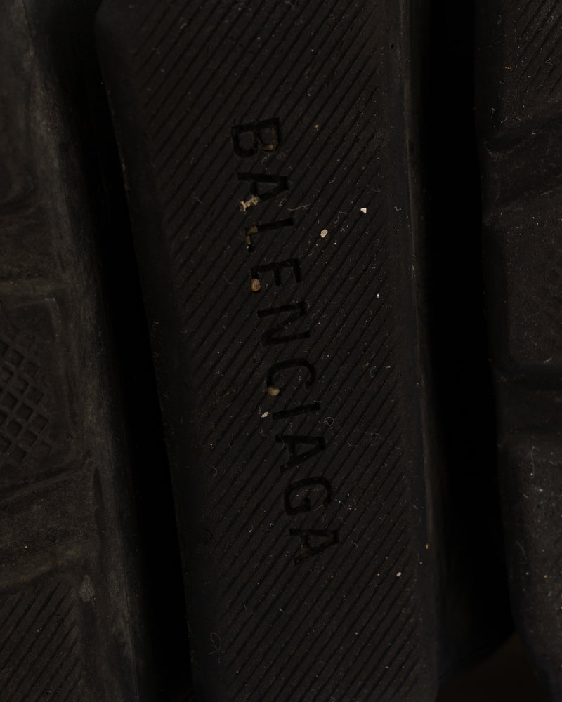 BALENCIAGA Monogram Speedtrainers thumbnail
