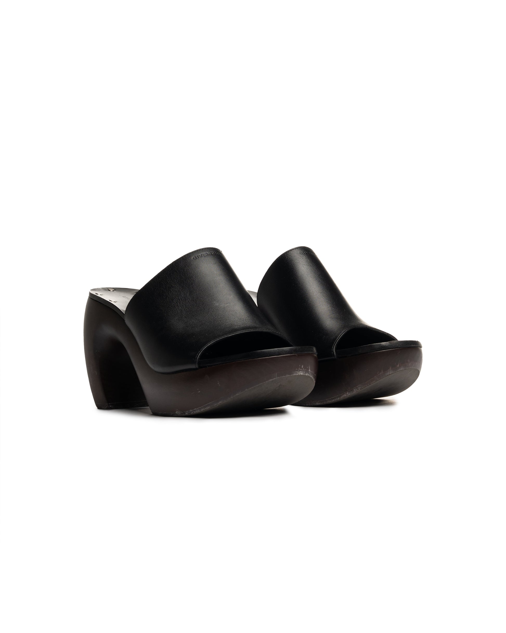 Givenchy G Clog leather mules - 39 Givenchy