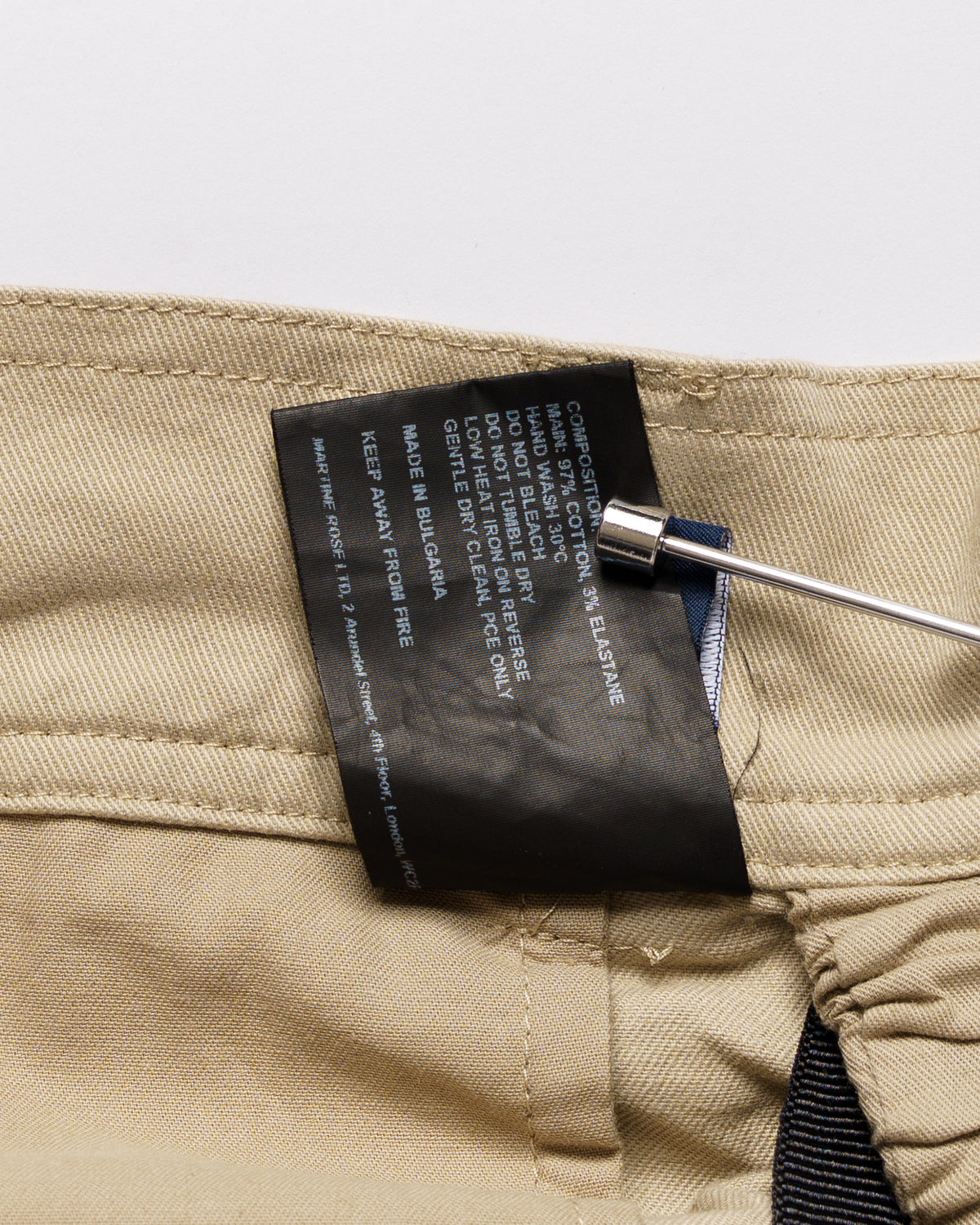 Martine Rose pulled cargo twill beige shorts