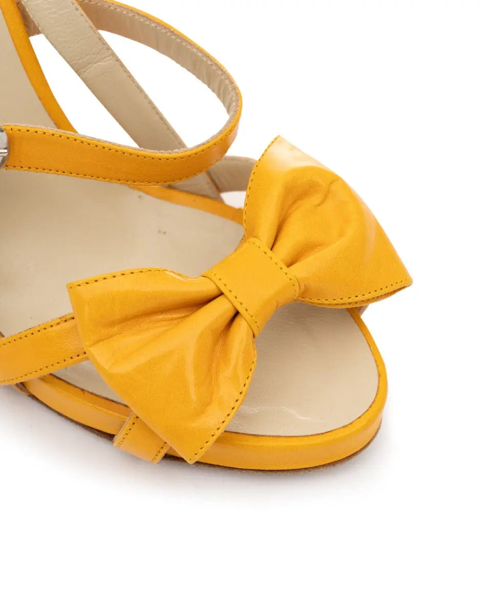 Love Moschino bow-embellished patent leather heels