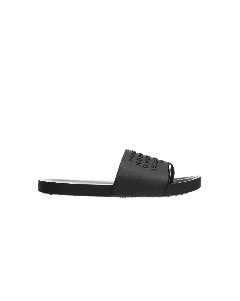 Maison Margiela Tabi spell-out logo slides
