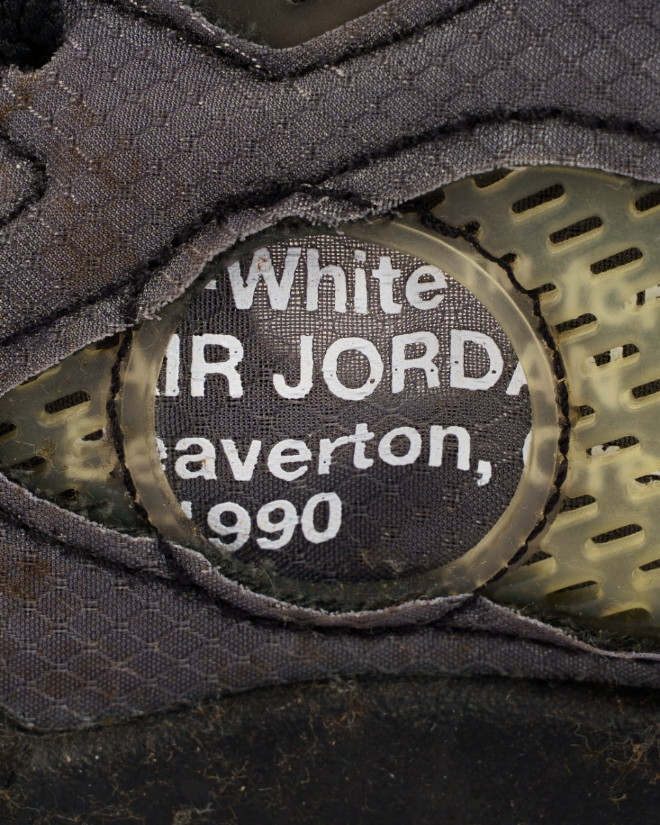 Off-White x Nike Jordan 5 Retro Muslin (CT8480-001) sneakers