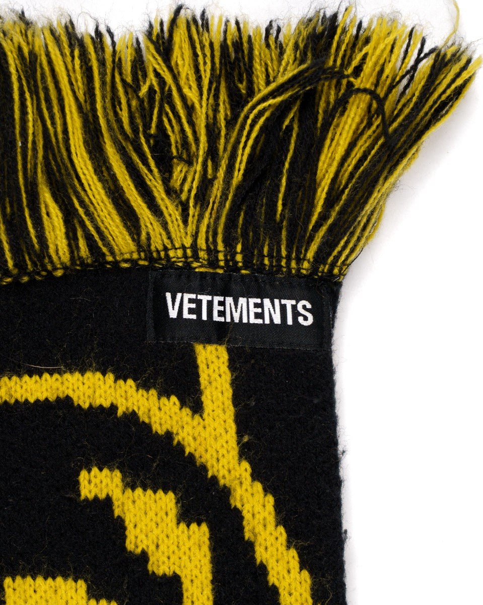 Vetements x REEBOK "HUG ME" yellow scarf