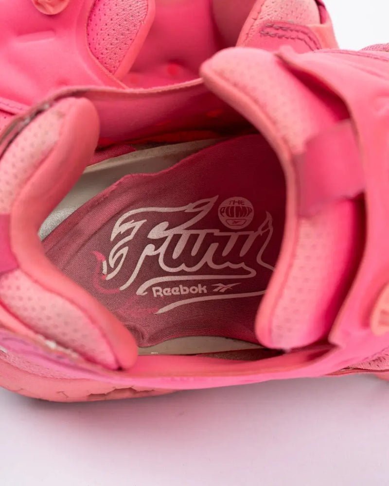Vetements x Reebok Instapump fluorescent pink sneakers thumbnail